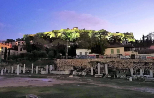 Ateny  Ateny nocą i Muzeum Akropolu