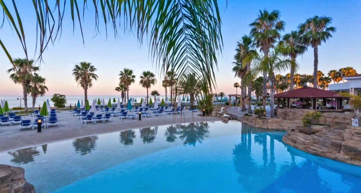 🌴