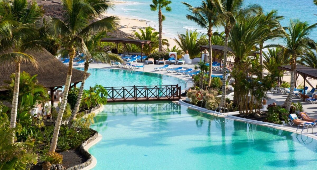 🌴
