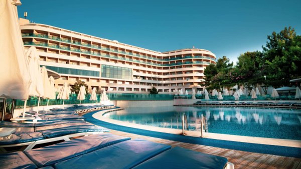 🌴