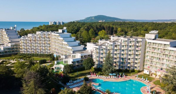 !                                                Bułgaria/ Riwiera Bułgarska/ Albena - hotel Laguna Garden **** lato 2024