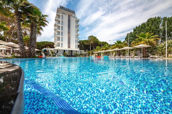 Albania / Riwiera Albańska / Durres - hotel Henry Resort Spa *****  2024