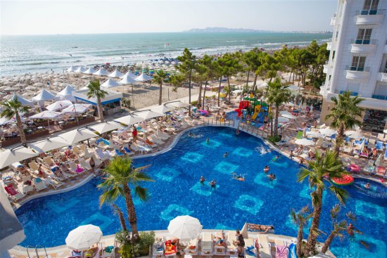 Albania / Riwiera Albańska / Golem - hotel Grand Blue Fafa ***** 2024 - znakomity !